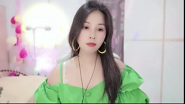 Snapshot of HK_angelchloe chatting on February 27, 2025, 11:10 am HK angelchloe online show from February 27, 2025, 11:10 am