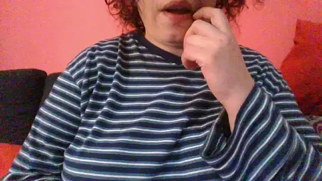 Snapshot of maria38xxx chatting on December 10, 2024, 10:06 am maria38xxx online show from December 10, 2024, 10:06 am