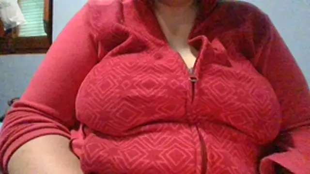 maria38xxx online show from October 25, 2025, 2:46 pm