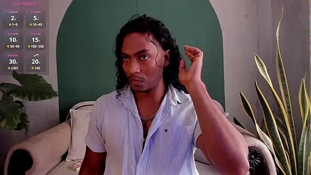 Snapshot of noah_jones__ chatting on November 25, 2025, 4:40 pm noah jones online show from November 25, 2025, 4:40 pm