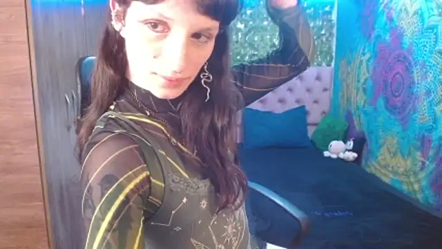 BurningVenus12 online show from March 5, 2026, 5:58 am