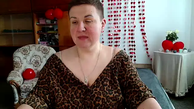 Snapshot of Annet1912 chatting on February 15, 2025, 12:01 pm Annet1912 online show from February 15, 2025, 12:01 pm