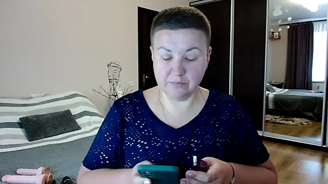 Snapshot of Annet1912 chatting on October 30, 2025, 8:49 am Annet1912 online show from October 30, 2025, 8:49 am