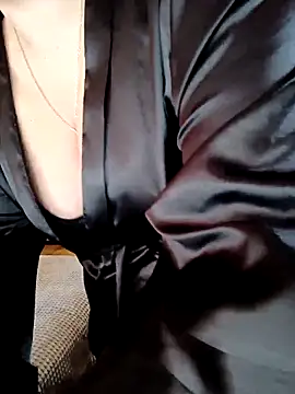 Annet1912 online show from April 17, 2026, 8:17 am