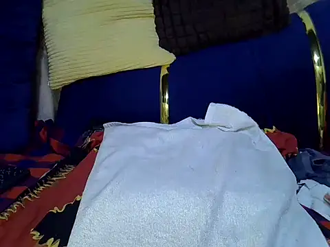 Soft gal12 online show from November 12, 2025, 6:08 pm