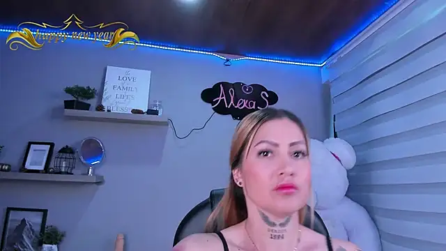 Alexasmith06 online show from January 4, 2025, 7:23 pm