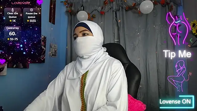 Snapshot of Falak-Yasin chatting on February 28, 2025, 12:09 pm Falak-Yasin online show from February 28, 2025, 12:09 pm
