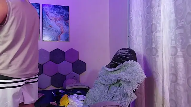 Horny tgn online show from September 27, 2025, 6:57 pm