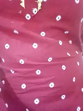 Snapshot of Arohi_is_Live chatting on February 12, 2025, 6:29 am Arohi is Live online show from February 12, 2025, 6:29 am