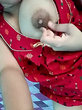 Snapshot of Arohi_is_Live chatting on November 5, 2025, 8:47 am Arohi is Live online show from November 5, 2025, 8:47 am