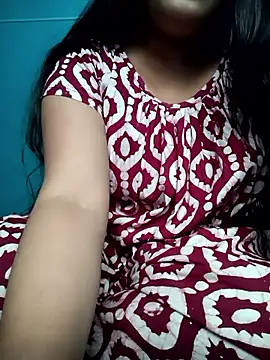 Snapshot of Arohi_is_Live chatting on November 18, 2025, 9:47 am Arohi is Live online show from November 18, 2025, 9:47 am