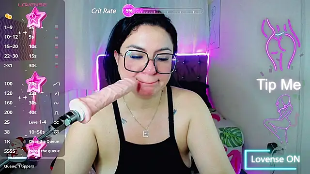 Snapshot of _curvy_latina chatting on January 16, 2025, 5:44 pm curvy latina online show from January 16, 2025, 5:44 pm