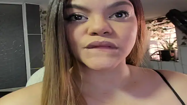 cattleya campbell online show from November 13, 2025, 6:51 pm