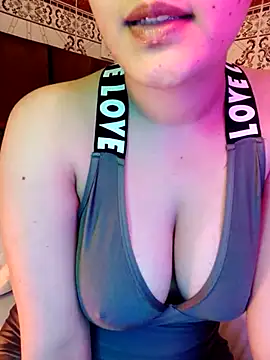 im here- online show from February 9, 2025, 6:26 pm