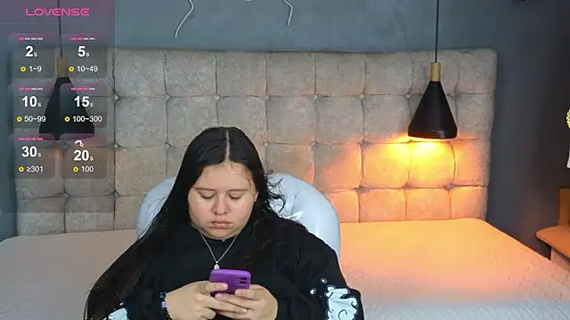 Laia and Aloby online show from January 15, 2026, 10:13 pm