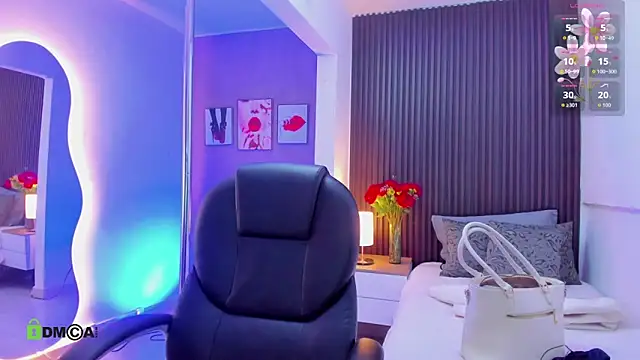 natasha  jackson online show from April 6, 2026, 12:06 pm