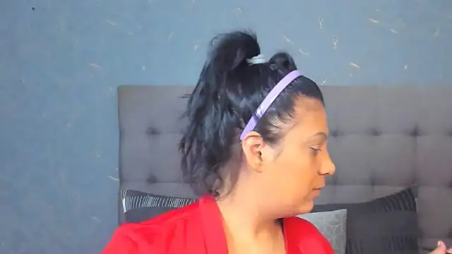 AmyCubes online show from September 18, 2025, 3:19 am