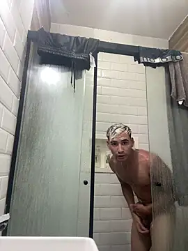 Snapshot of Alexaxelo chatting on March 5, 2026, 7:21 pm Alexaxelo online show from March 5, 2026, 7:21 pm