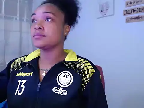 Snapshot of katty_ebonny chatting on October 1, 2025, 3:34 am katty ebonny online show from October 1, 2025, 3:34 am