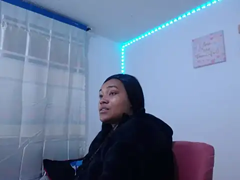 Snapshot of katty_ebonny chatting on October 15, 2025, 3:17 am katty ebonny online show from October 15, 2025, 3:17 am