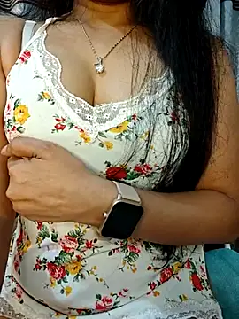 Rina777o online show from June 17, 2026, 5:25 pm