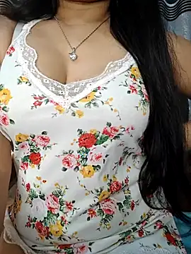 Rina777o online show from July 11, 2026, 5:21 am