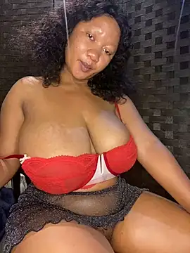 Snapshot of MayaPassion chatting on February 5, 2025, 9:40 pm MayaPassion online show from February 5, 2025, 9:40 pm