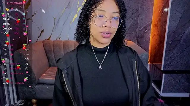 Violeth b online show from November 20, 2025, 12:49 pm