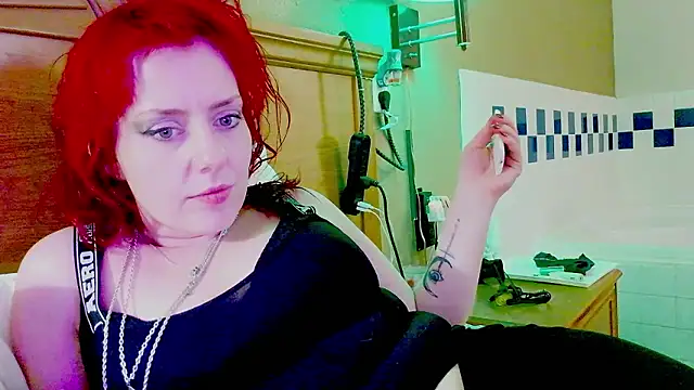 Snapshot of SkarlettRose96 chatting on March 14, 2026, 11:15 am SkarlettRose96 online show from March 14, 2026, 11:15 am