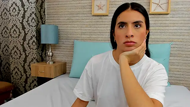 IssabellaLopez online show from December 13, 2024, 11:17 pm