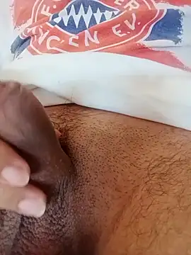 El baby12 online show from October 25, 2025, 9:06 am