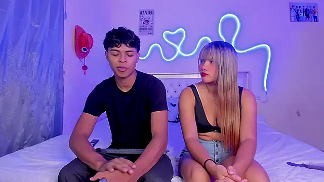 dafnezahiraa  online show from November 2, 2025, 12:57 am