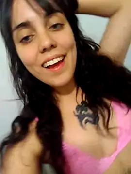lucylovles online show from December 4, 2024, 3:48 am