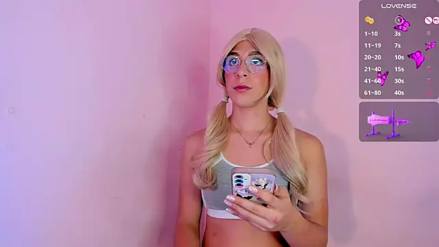 Snapshot of Crystal_channel1 chatting on March 10, 2026, 4:06 am Crystal channel1 online show from March 10, 2026, 4:06 am