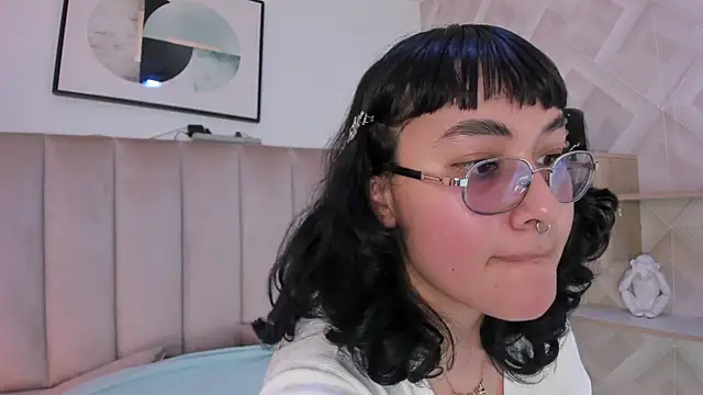 Snapshot of Haru_Bonny chatting on February 23, 2026, 8:17 pm Haru Bonny online show from February 23, 2026, 8:17 pm