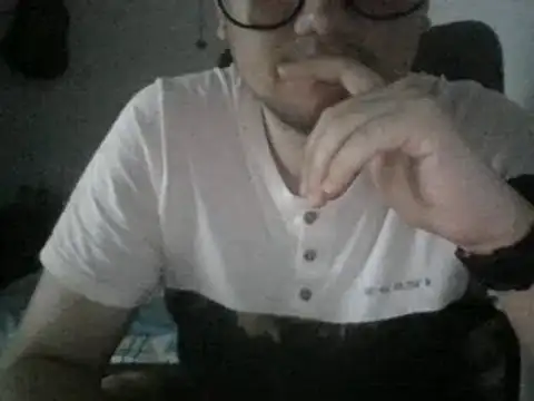 Snapshot of Mrbull3094 chatting on January 10, 2025, 10:04 pm Mrbull3094 online show from January 10, 2025, 10:04 pm