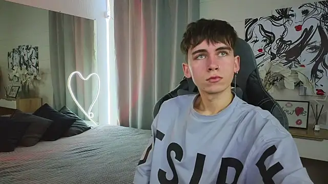 Bad Boy9996 online show from February 25, 2025, 2:03 am