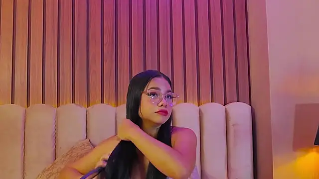 CelesteDePaul online show from December 5, 2024, 12:00 pm