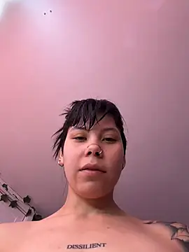 Snapshot of EemaHaruki chatting on March 3, 2026, 7:09 pm EemaHaruki online show from March 3, 2026, 7:09 pm