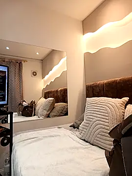 Alisson am online show from November 28, 2025, 11:24 am