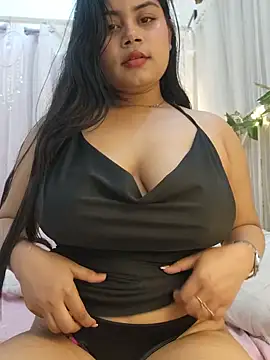 Snapshot of its_amesha chatting on February 15, 2025, 10:21 pm its amesha online show from February 15, 2025, 10:21 pm