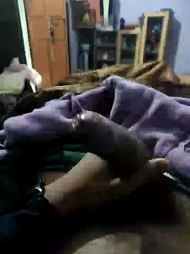 Snapshot of youngbull_21delhi chatting on January 6, 2025, 7:52 am youngbull 21delhi online show from January 6, 2025, 7:52 am