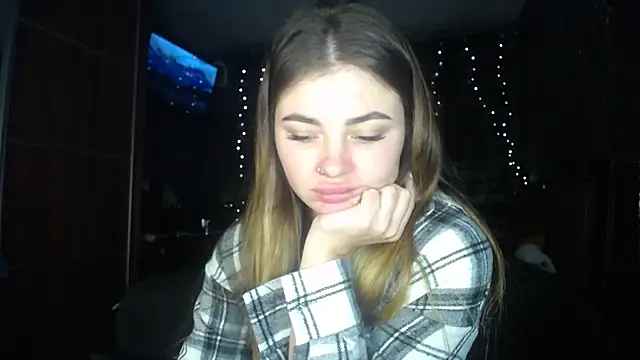 BonnyShy online show from November 20, 2025, 4:29 pm