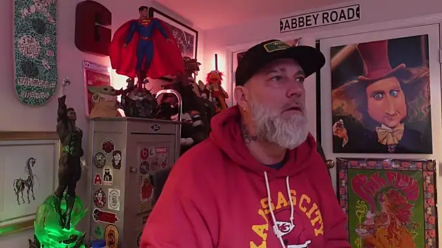 Snapshot of fillingyourthroat2 chatting on February 2, 2025, 1:19 pm fillingyourthroat2 online show from February 2, 2025, 1:19 pm