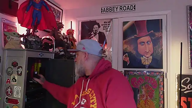 Snapshot of fillingyourthroat2 chatting on February 4, 2025, 11:38 am fillingyourthroat2 online show from February 4, 2025, 11:38 am