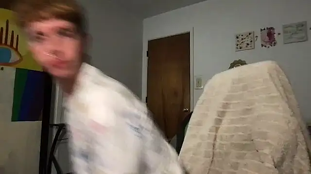 Snapshot of twentywithafelonyy chatting on December 15, 2025, 8:13 pm twentywithafelonyy online show from December 15, 2025, 8:13 pm