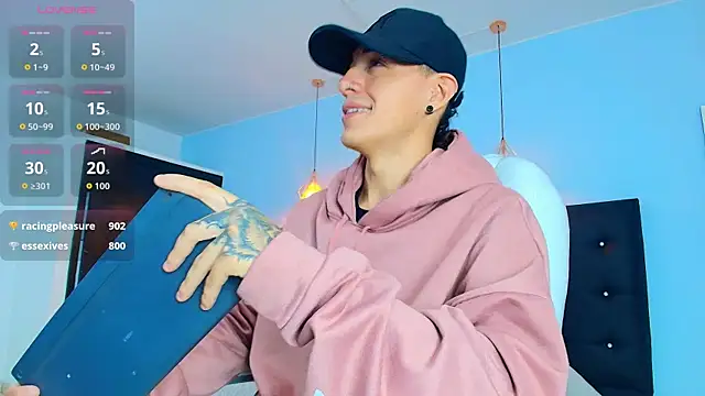 Lobo 17  online show from September 11, 2025, 3:50 am