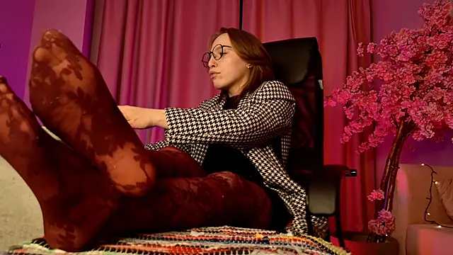 Snapshot of AphexQueen chatting on October 10, 2025, 9:08 am AphexQueen online show from October 10, 2025, 9:08 am