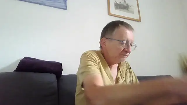 Snapshot of naturiste974 chatting on June 3, 2026, 2:55 pm naturiste974 online show from June 3, 2026, 2:55 pm