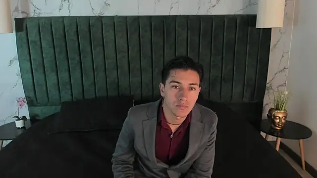 Andy Joy  online show from December 16, 2025, 11:15 am